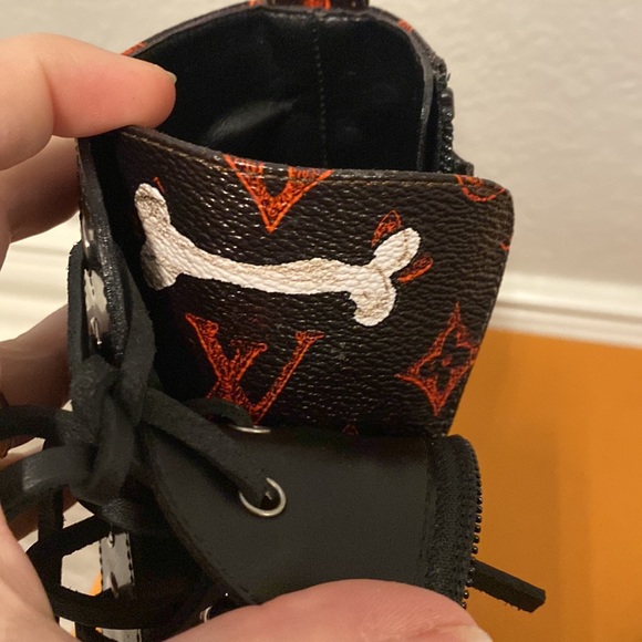 Louis Vuitton Catogram Star Trail Ankle Boots - 38.5 - Picture 9 of 11